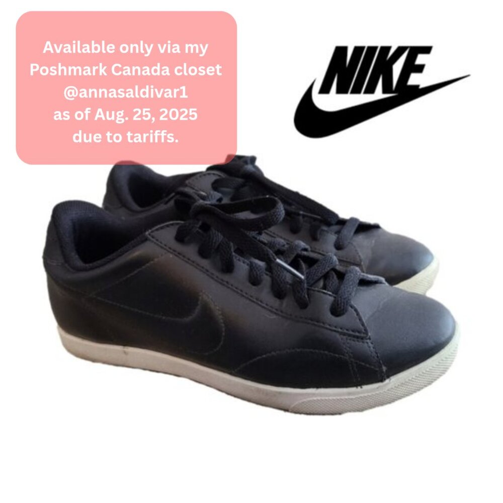 6.5 Nike Women's Leather Sneakers